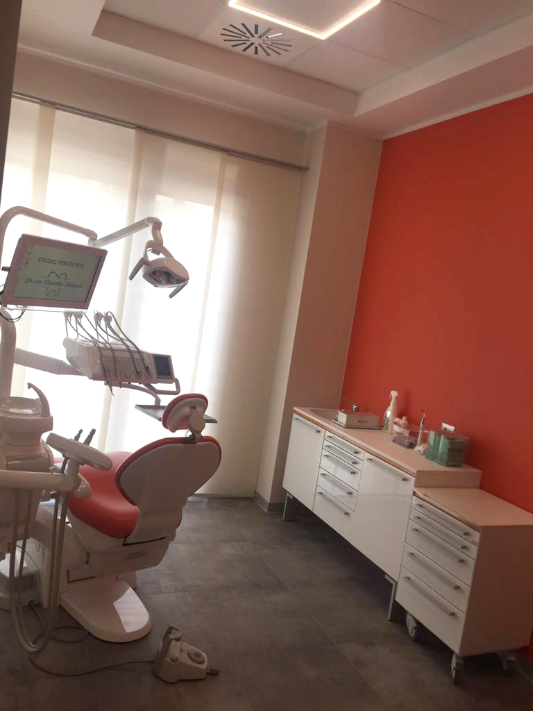 sala operativa arancione